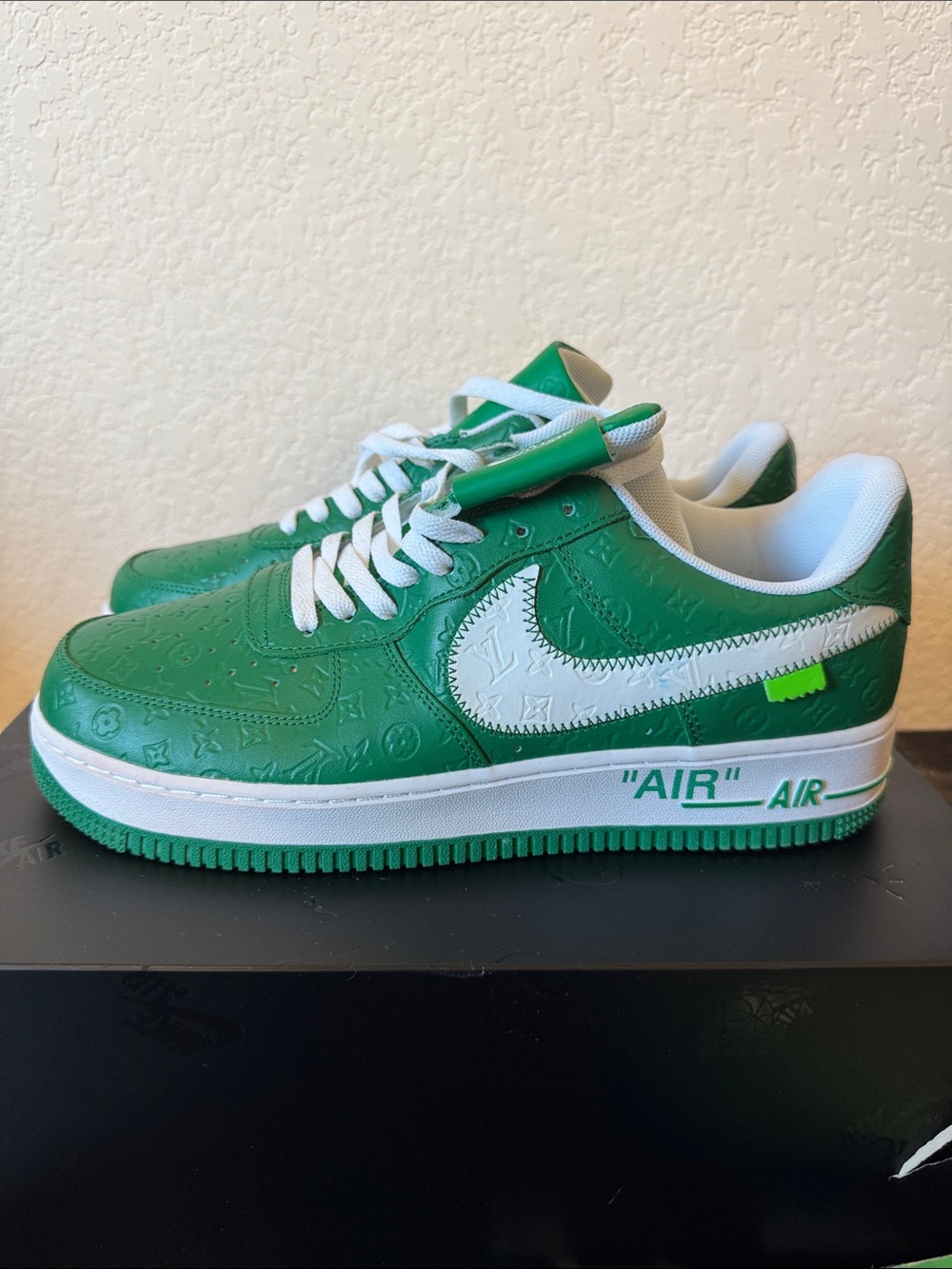 Nike Green and White Swoosh Sneakers LV